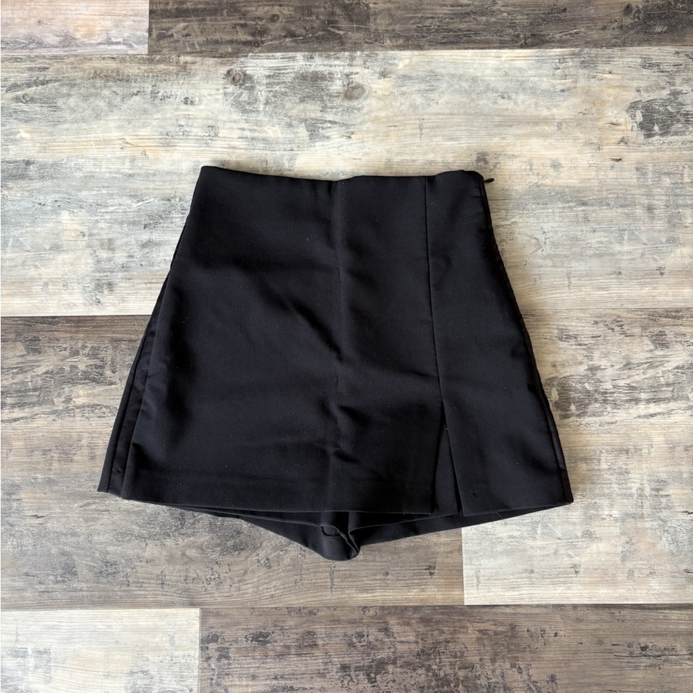 Zara Skort